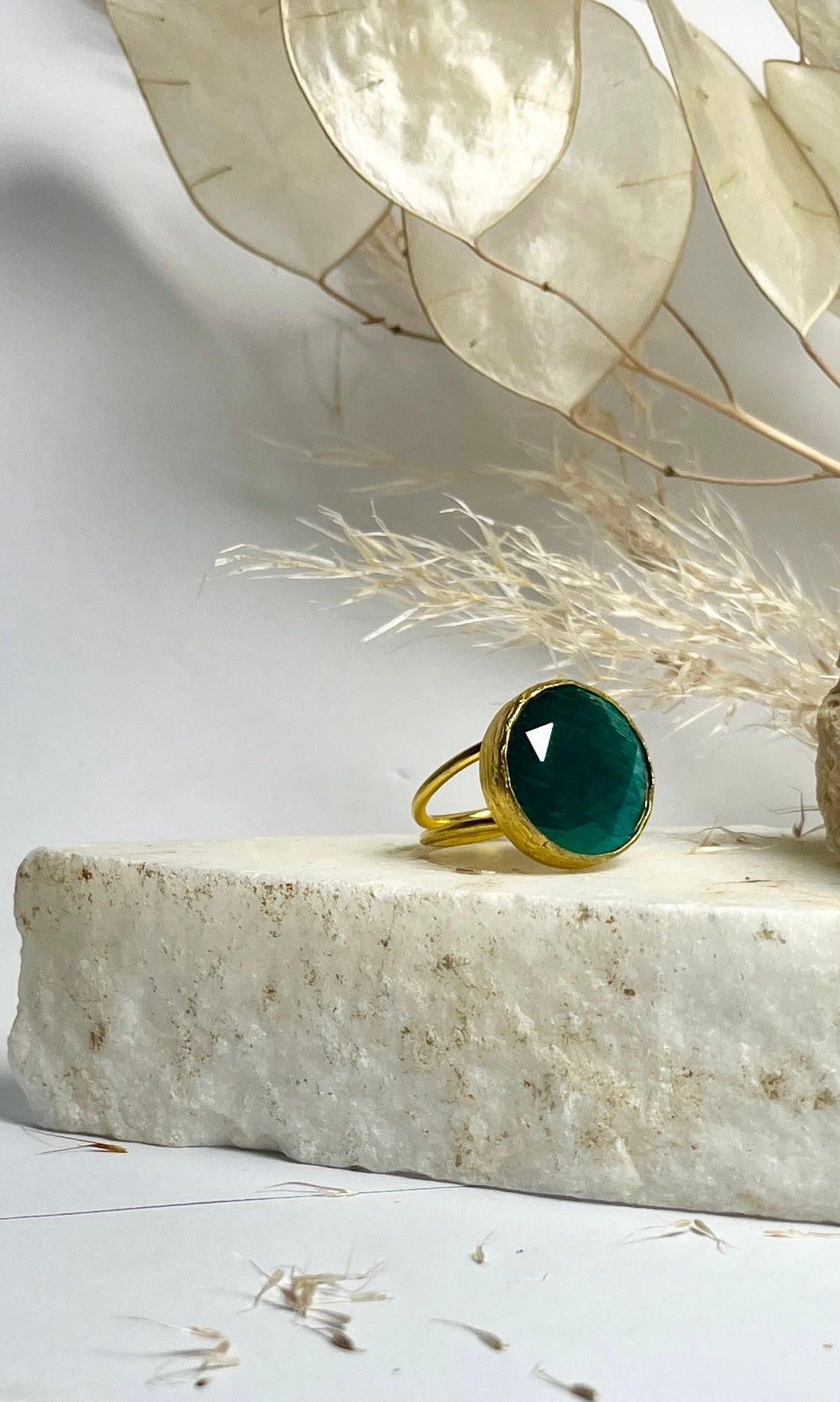 ANELLO ISABEL