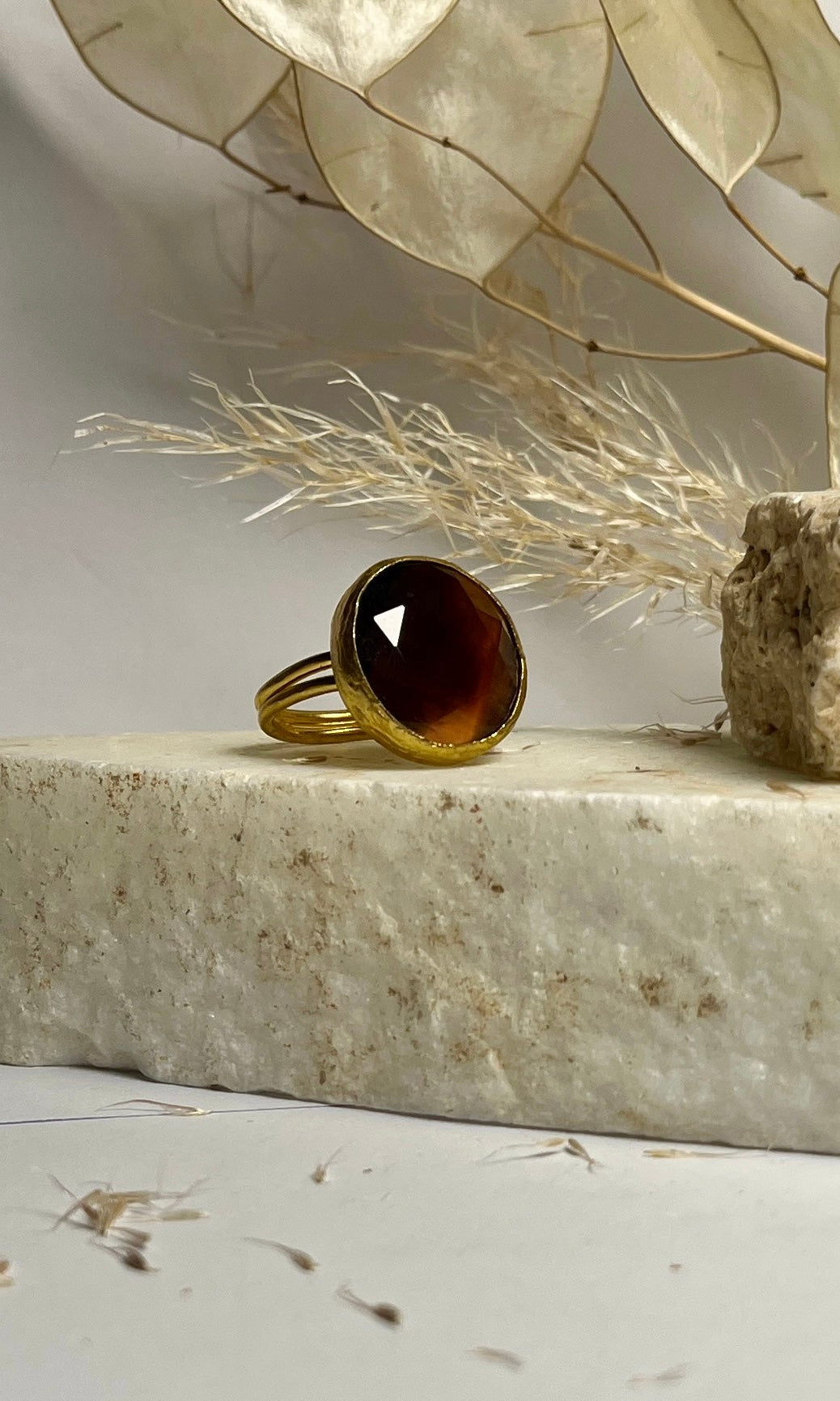 ANELLO ISABEL