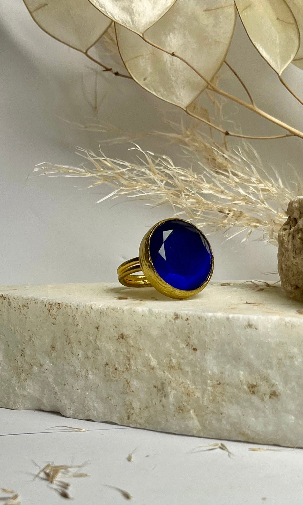 ANELLO ISABEL
